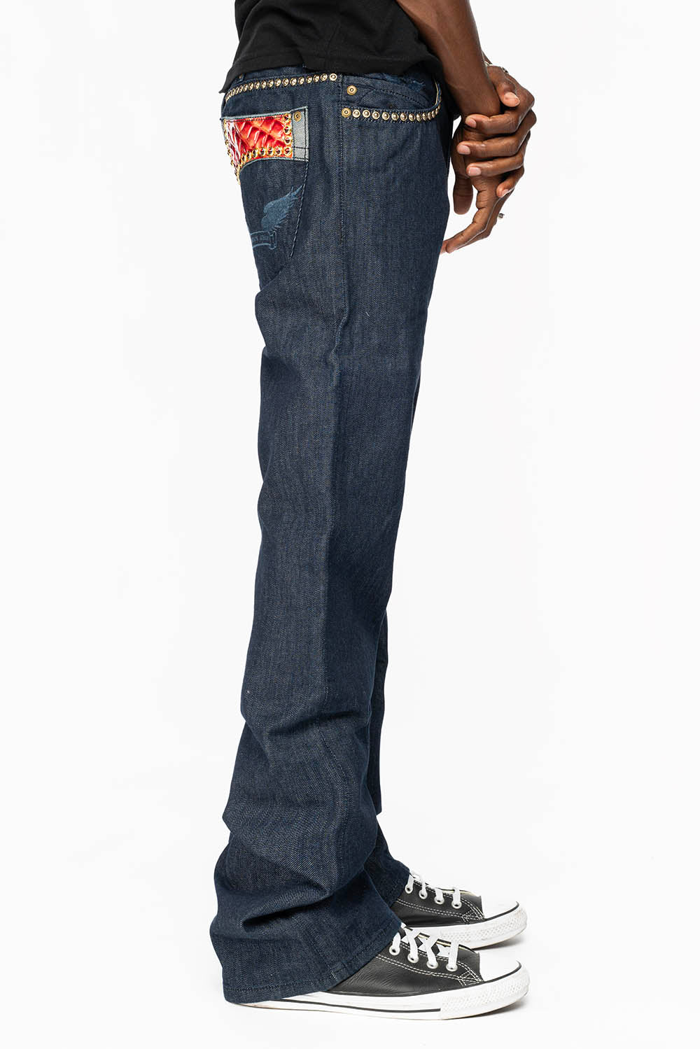 WESTERN BOOT CUT JEAN WITH VEGAN PATENT LEATHER POCKET EMBELLISHED WITH CRYSTALS AND NAILHEAD STUDS IN RINSE WASH
