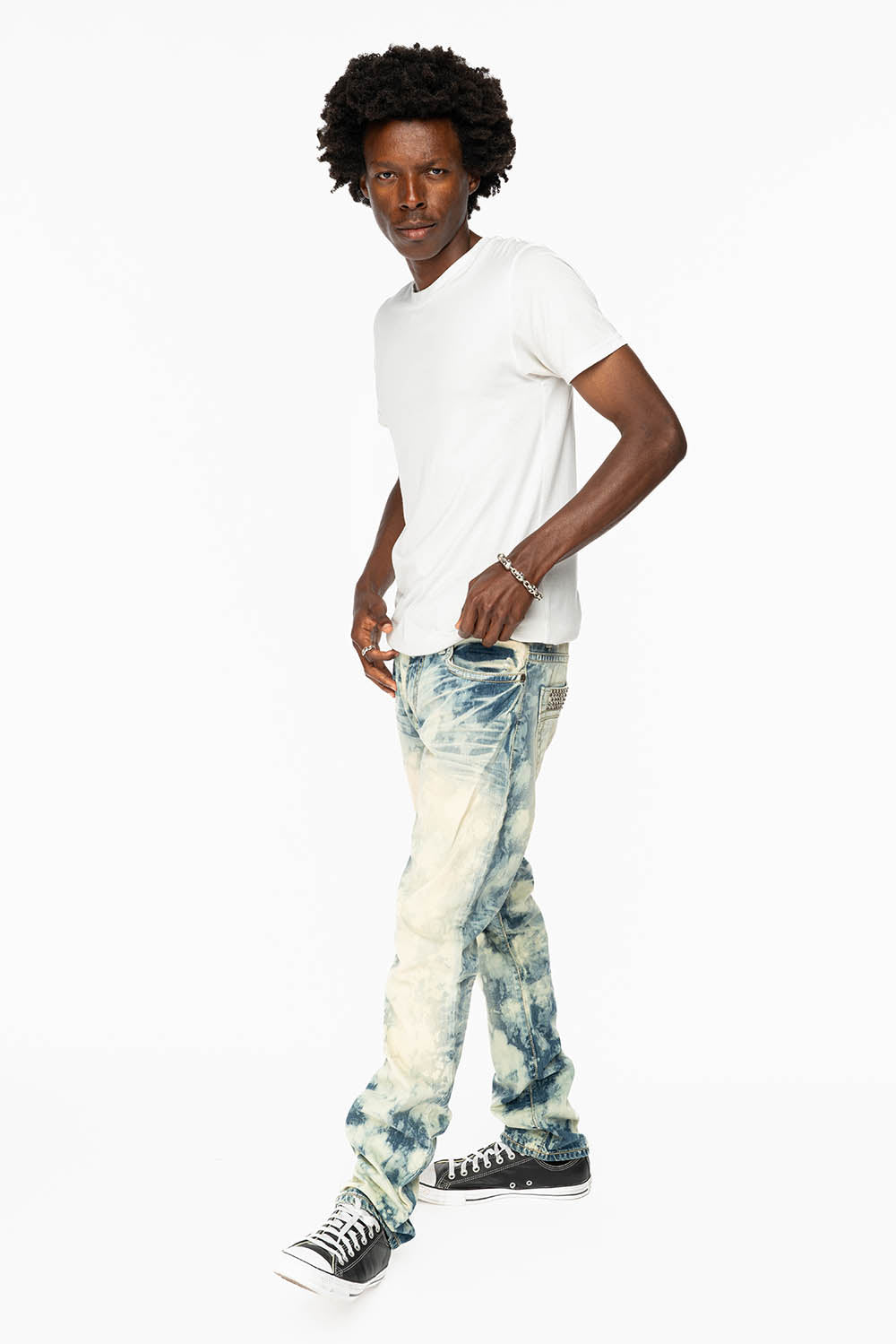 MENS CLASSIC 5 POCKET STRAIGHT LEG JEANS IN JAPAN MEDIUM WASH WITH BLACK DIAMOND CRYSTALS