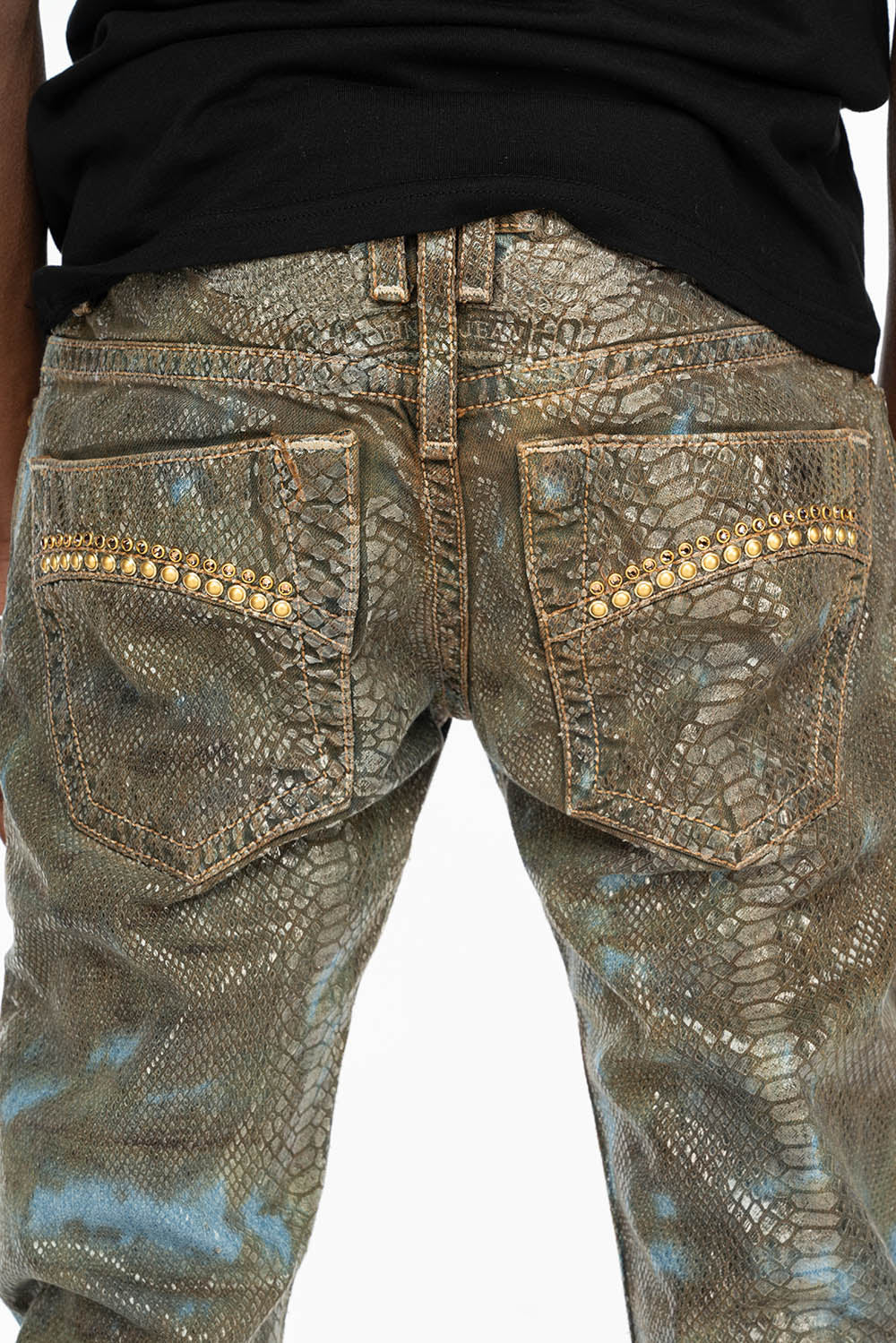 MENS CLASSIC 5 POCKET STRAIGHT LEG JEANS IN REPTILE WASH WITH STUDS AND CRYSTALS