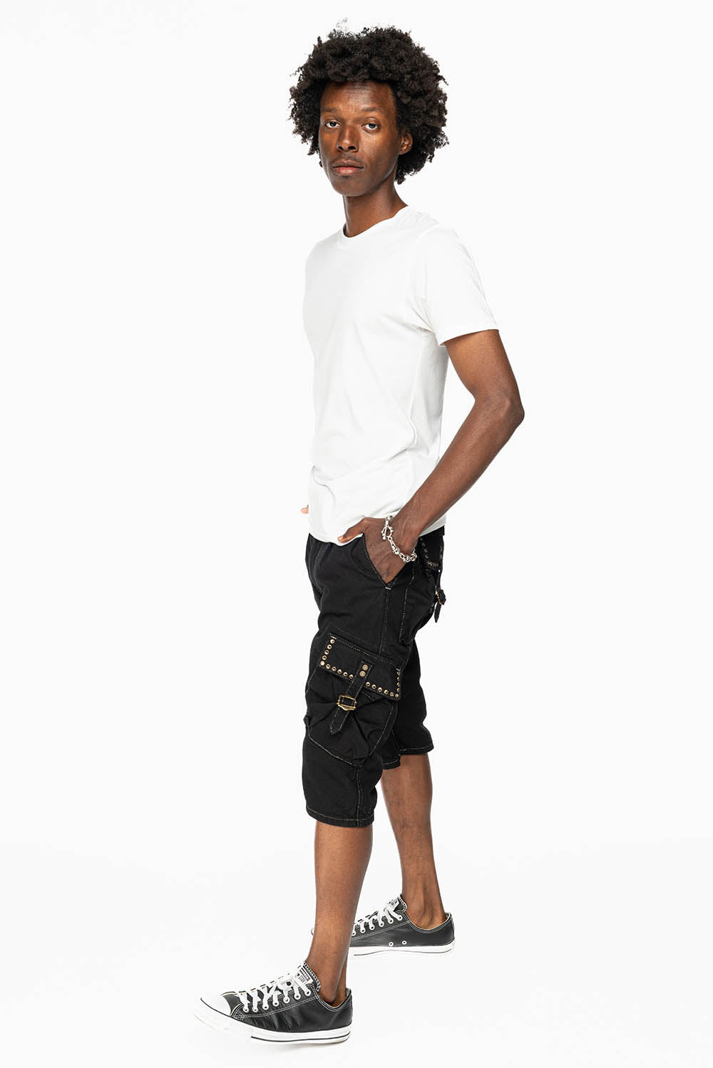 ROBINS LIMITED EDITION MILITARY STYLE CARGO SHORTS IN PURE BLK COLOR WASH WITH BLK DIAMOND CRYSTALS