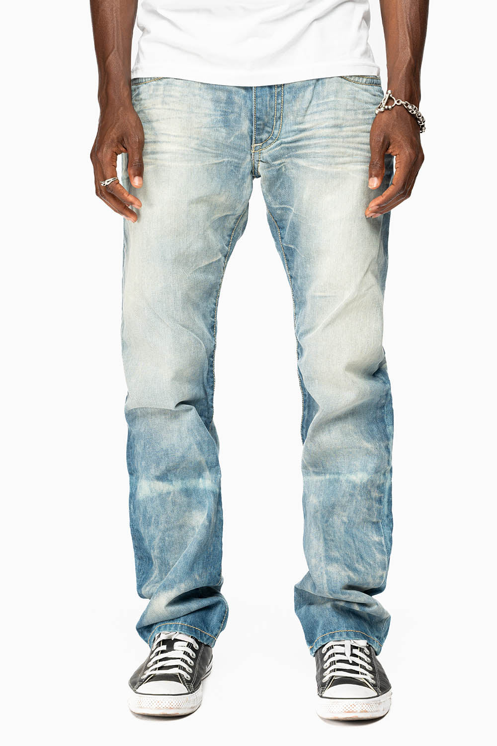 STRAIGHT CUT JEANS LIMITED EDITION IN AQUARAMA WASH EMBELLISHED WITH CRYSTALS AND ROBINS WING EMBROIDERY