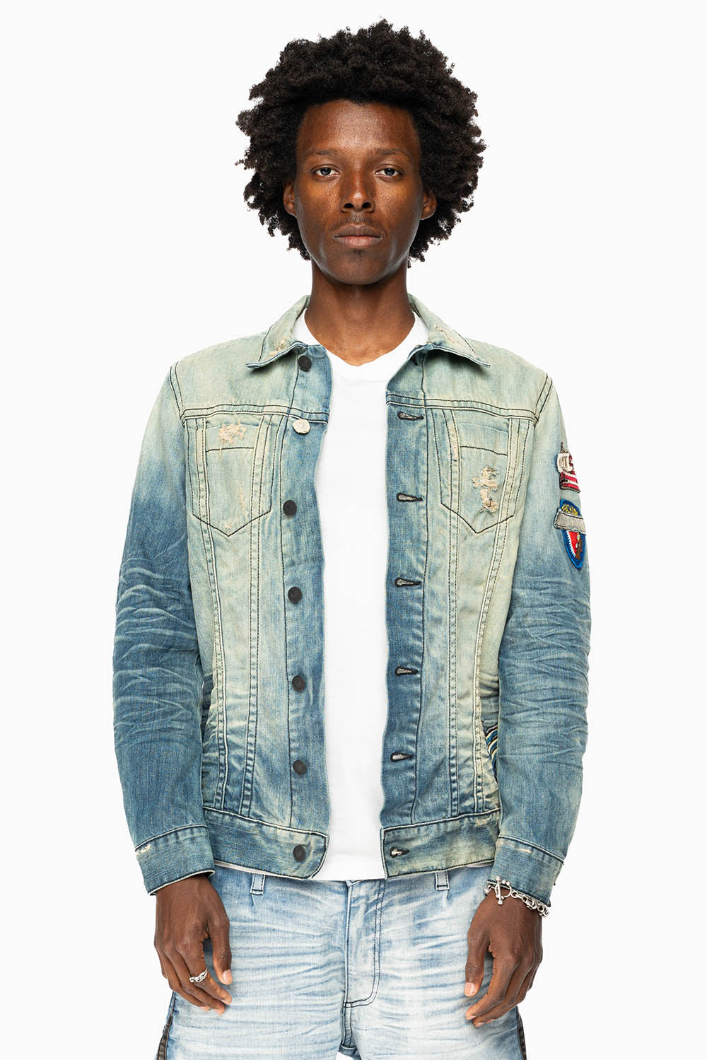 MENS DENIM JACKET IN ALLOY MEDIUM BROKEN WASH WITH PATCHES