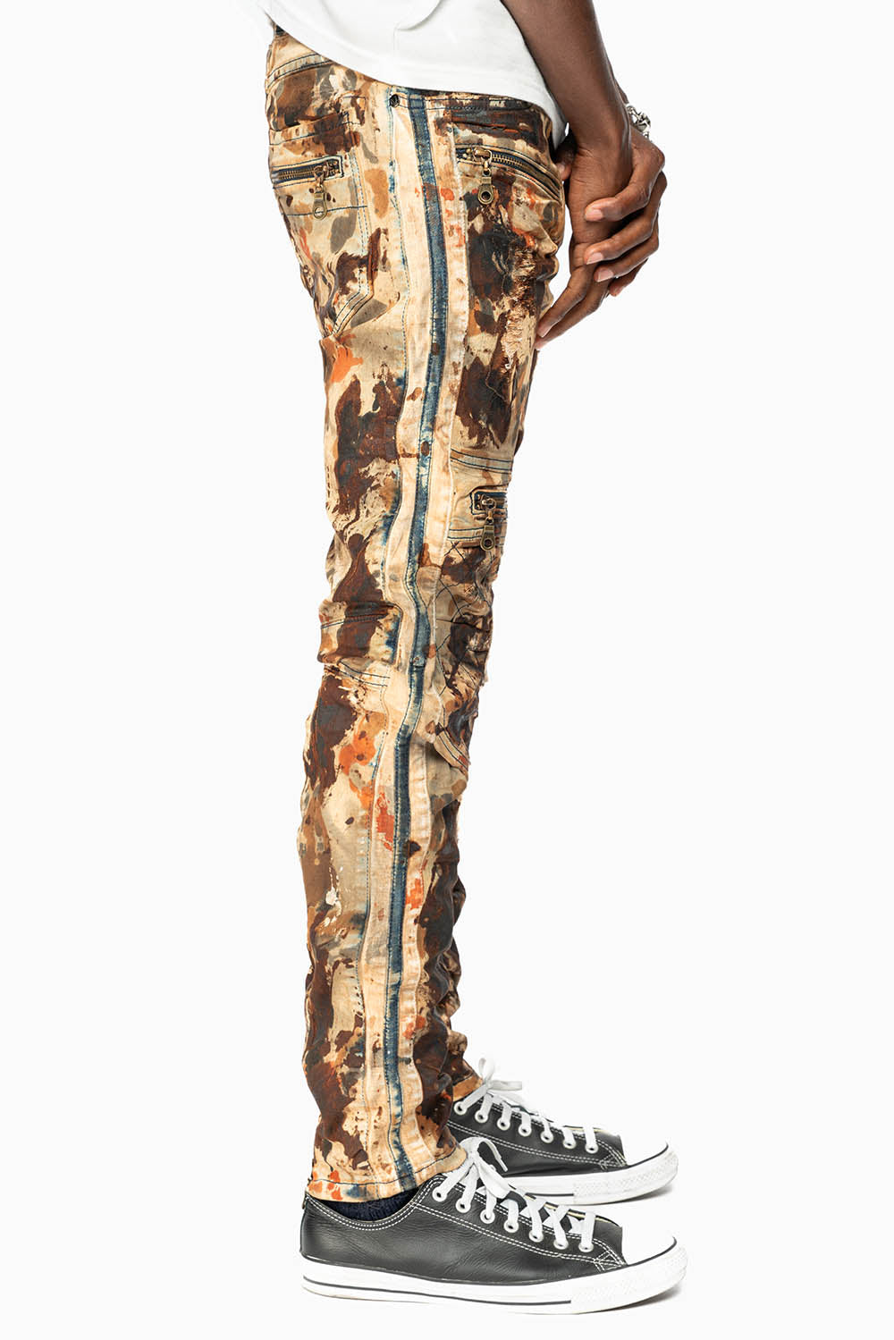 MENS BIKER JEANS IN RICHARD WASH WITH BLUE DENIM STRIPES