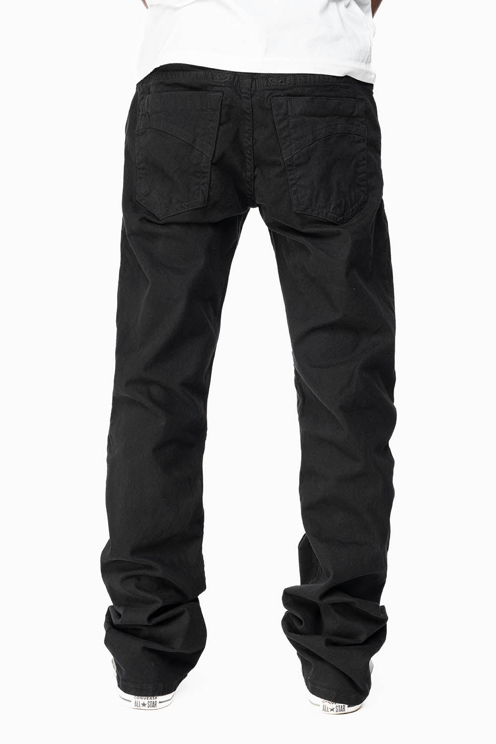 CLASSIC STRAIGHT LEG JEANS IN BLACK WASH
