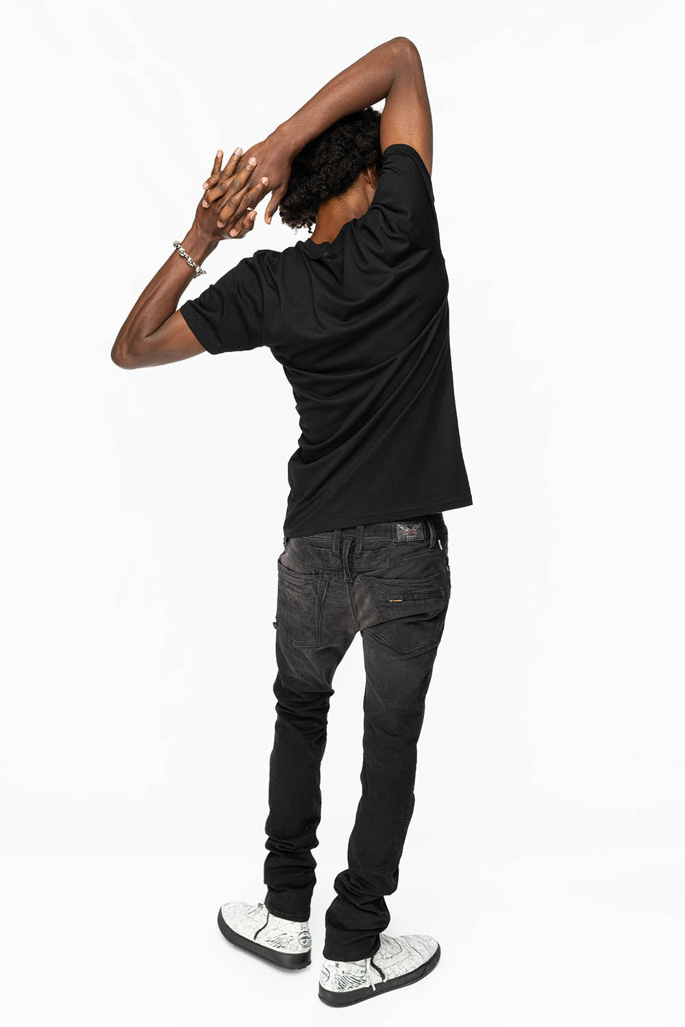 MENS MOTO BIKER JEANS IN BLACK PIGMENT SPRAY WASH