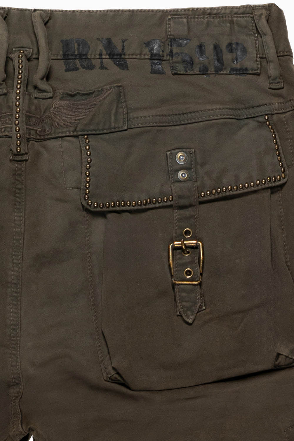 MENS PREDATOR CARGO PANTS WITH STUDS IN PIGMENT SPRAY DARK GREEN