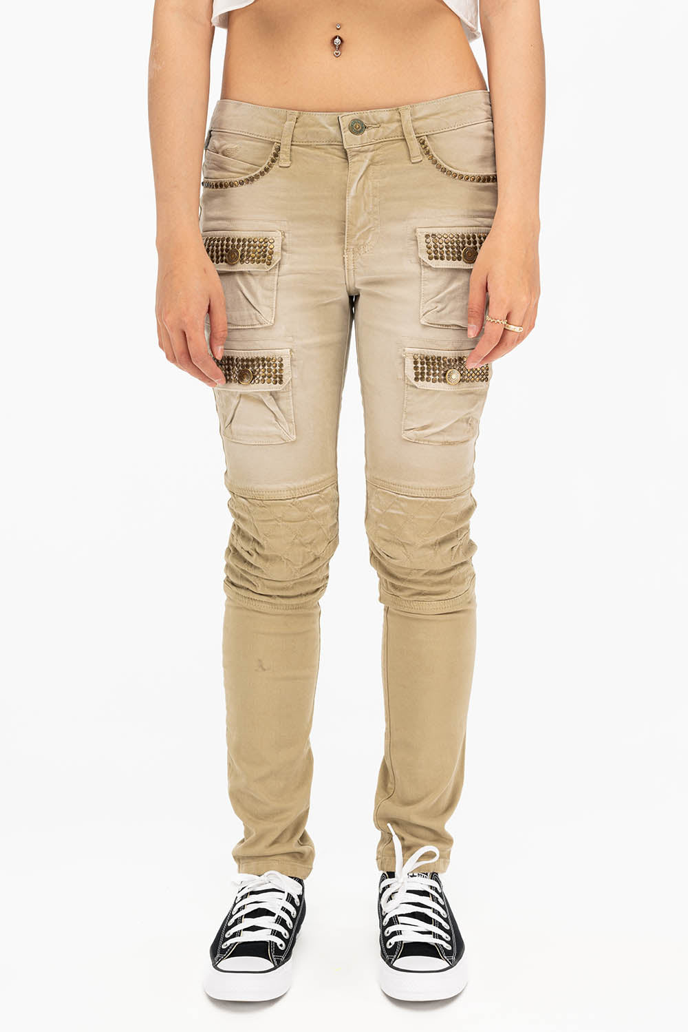 ROBIN'S WOMENS SKINNY UTILITARIAN JEANS IN SULFUR SAND WASH WITH STUDS