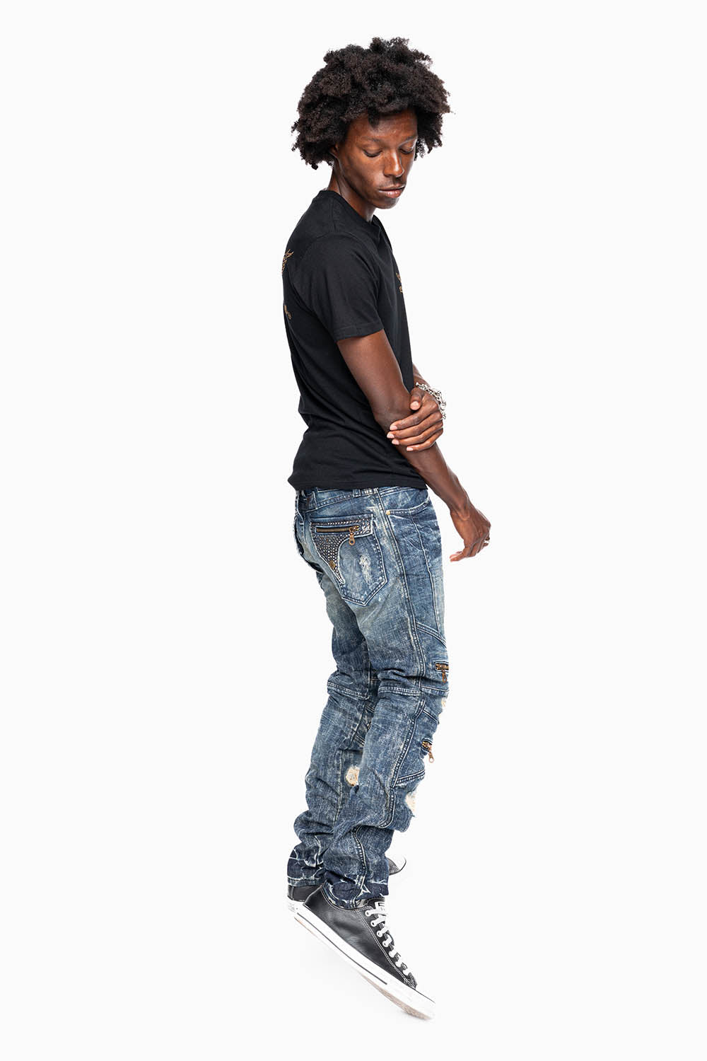 MENS BIKER JEANS WITH FLAP IN 4D DARK BROKEN BACKING EMBELLISHED WITH CRYSTALS