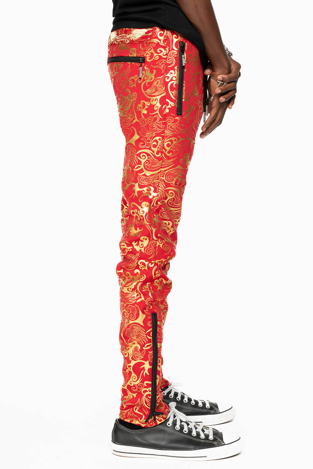 CLOUD JOGGER IN RED AND GOLD