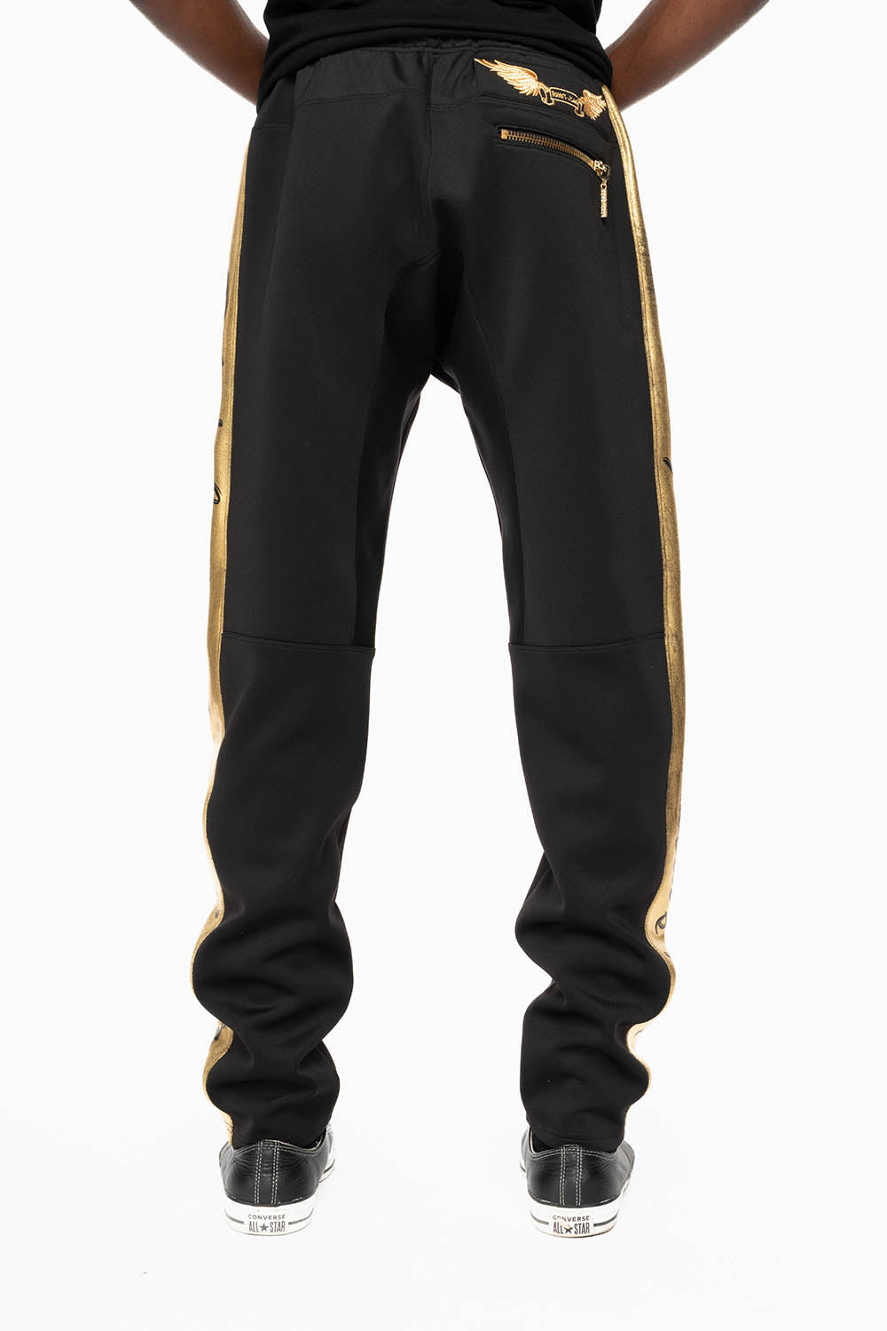 ROBIN TEAM JOGGER IN GOLD ON BLACK