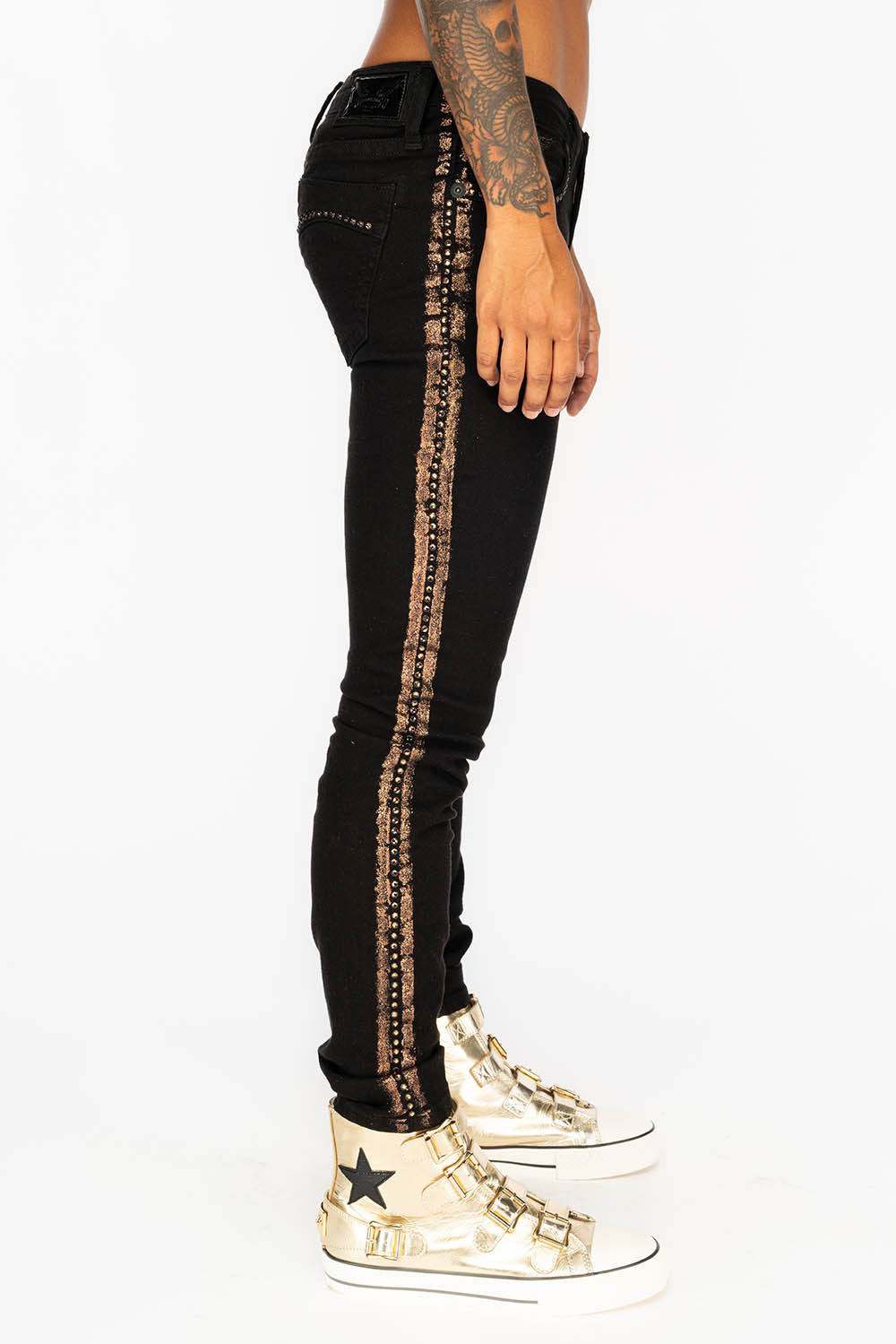 MARILYN WOMENS SKINNY JEANS IN BLACK WITH COPPER GLITTER TUXEDO STRIPE  PRINT WITH SMOKEY TOPAZ CRYSTALS