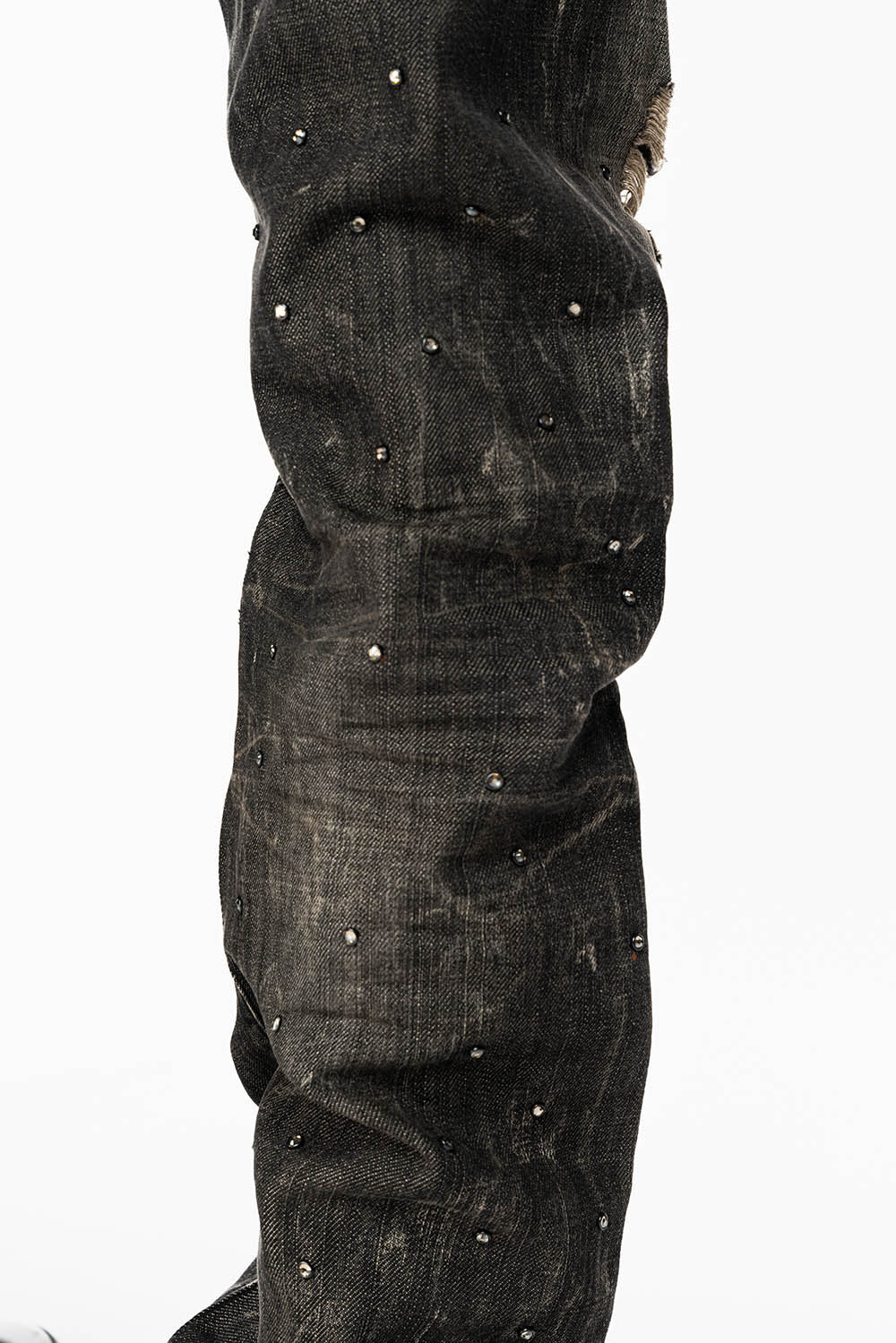 STRAIGHT LEG JEANS IN CHARCOAL MODOC BROKEN WASH EMBELLISHED ALL OVER WITH CRYSTALS