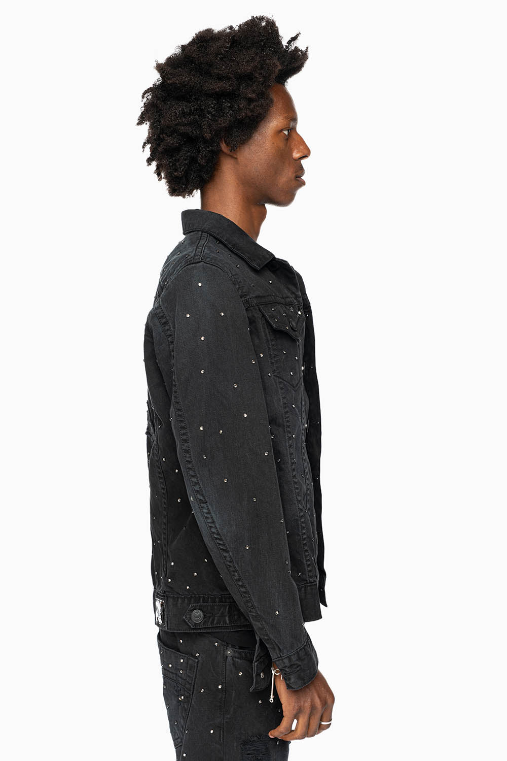 MOTORCYCLE CLUB DENIM JACKET IN VINTAGE BLK WASH WITH PATCHES  AND CRYSTALS