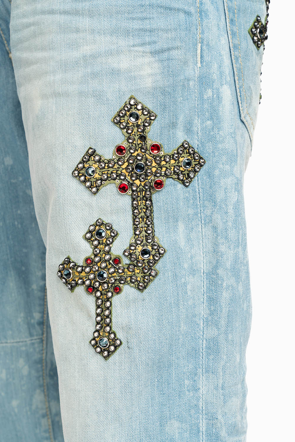 ROBIN’S BOOT CUT JEAN IN 5D LIGHT WASH EMBELLISHED WITH MULTIPLE CROSS PATCHES AND CRYSTALS ALL OVER