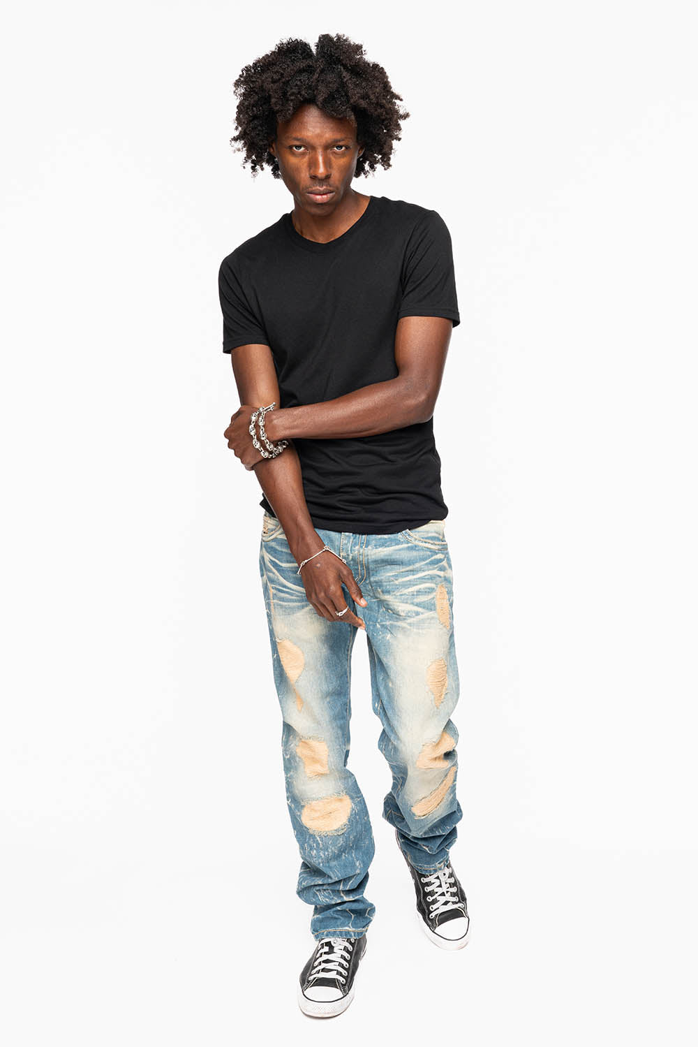 CLASSIC 5 POCKET SLIM LEG JEANS IN 4D LIGHT BROKEN REPAIRED WASH