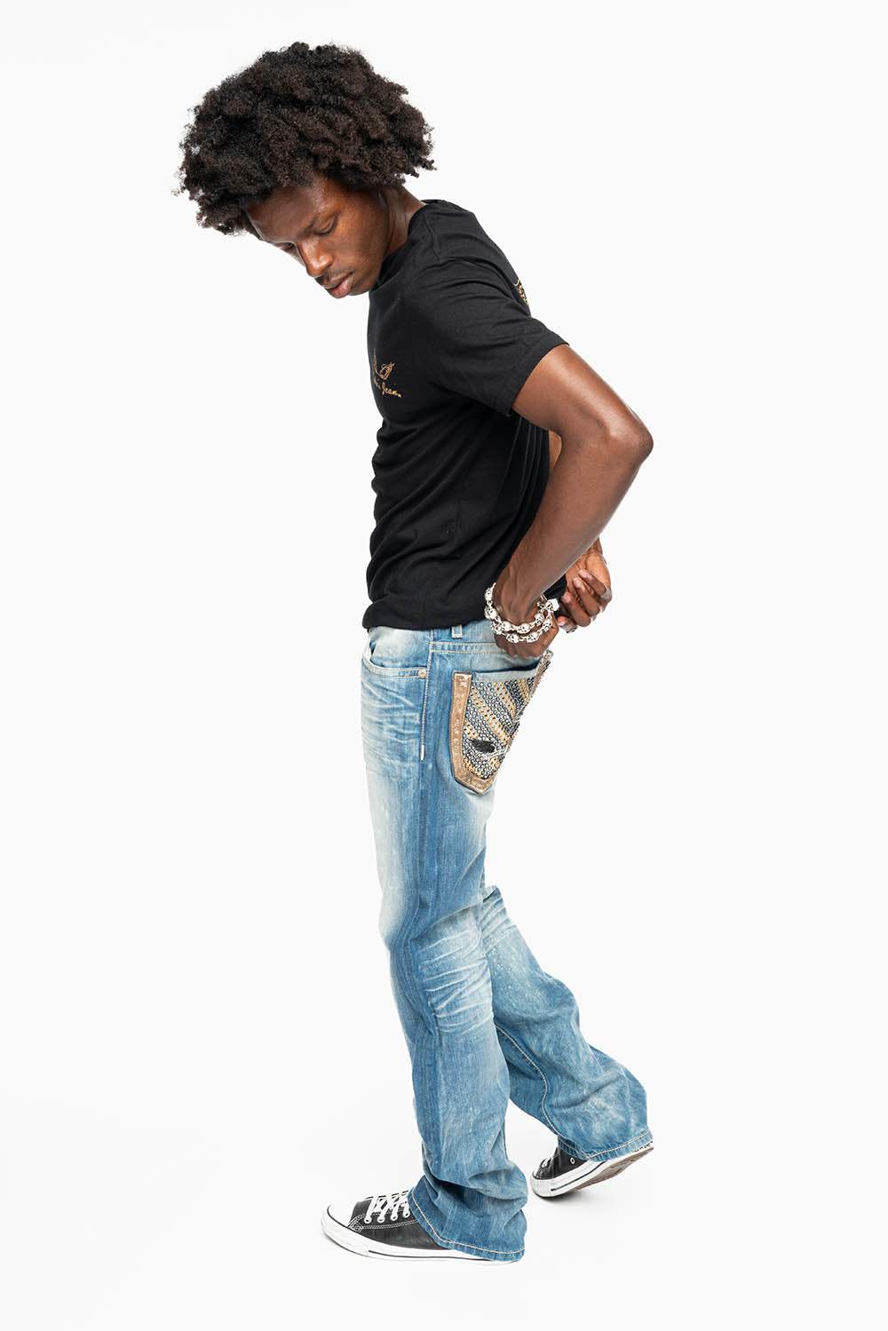 MENS CLASSIC SILVER RIVET POCKET STRAIGHT LEG JEANS IN AQUARAMA WASH WITH CRYSTALS
