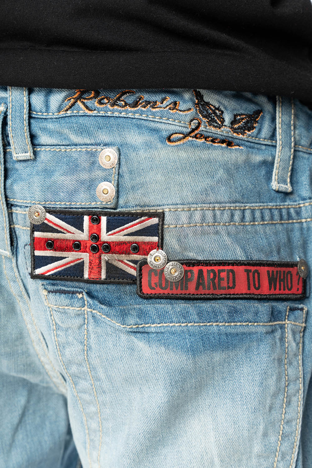 LIMITED EDITION EASY RIDER SHORTS W/ PATCHES IN AQUARAMA DARK WASH