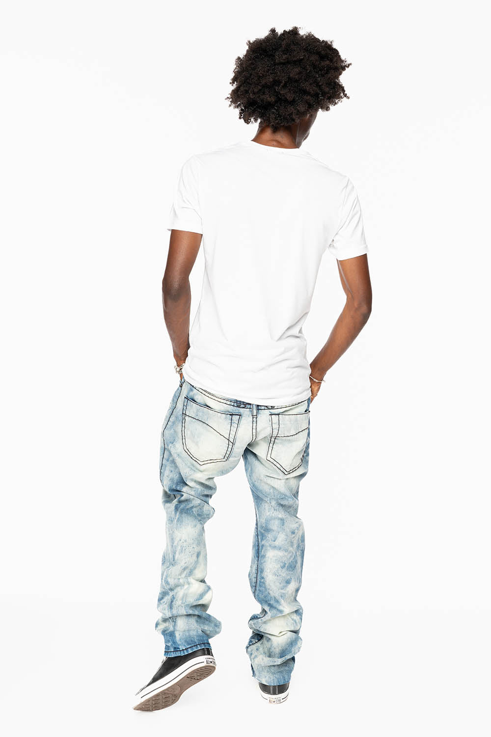 MENS SLIM FIT JEANS IN CHEROKEE DARK WASH WITH HEAVY STITCHING AND BLK EMBROIDERED WINGS