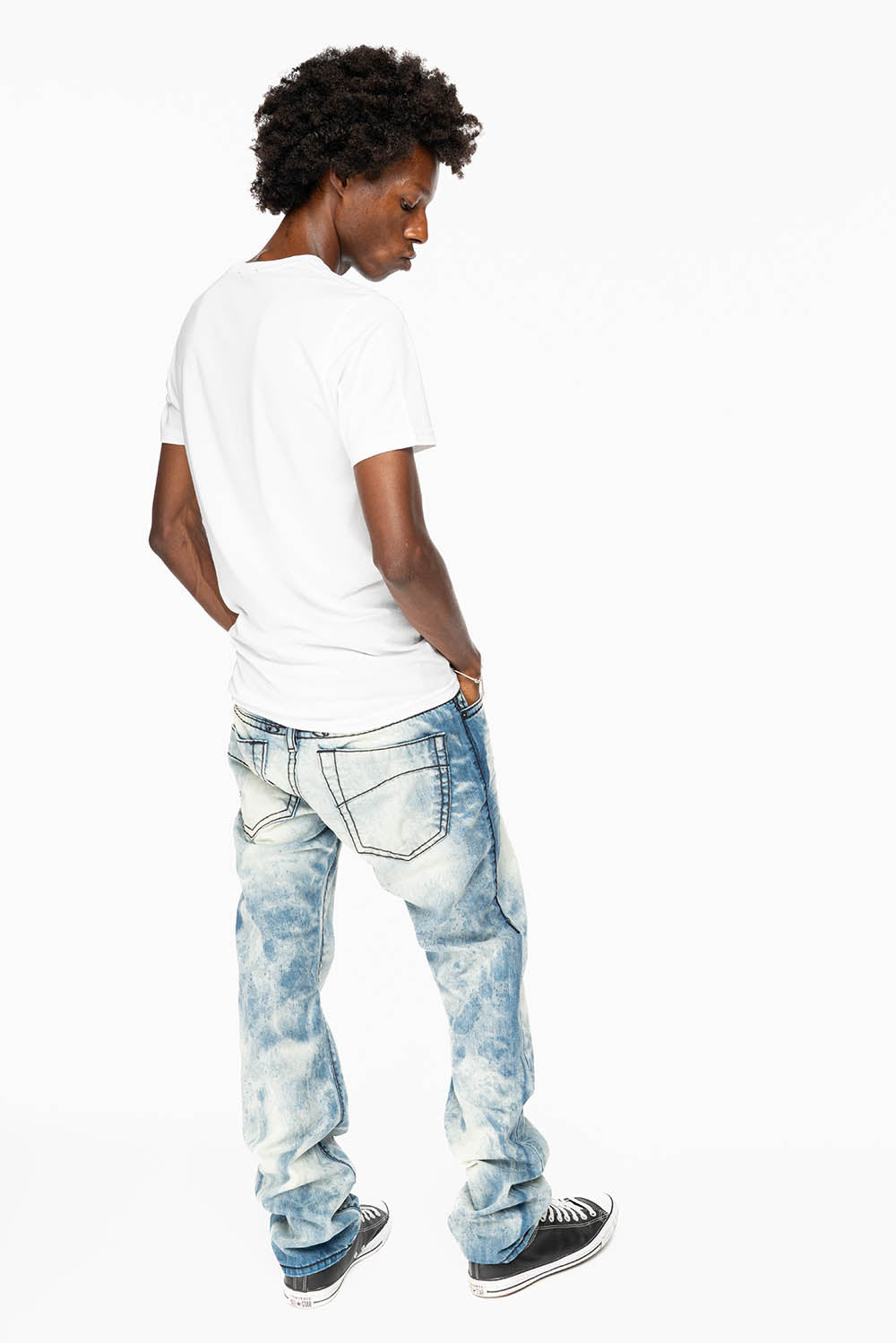 MENS SLIM FIT JEANS IN CHEROKEE DARK WASH WITH HEAVY STITCHING AND BLK EMBROIDERED WINGS