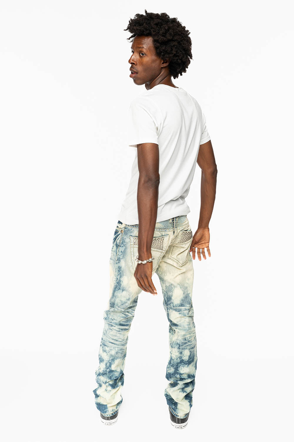 MENS CLASSIC 5 POCKET STRAIGHT LEG JEANS IN JAPAN MEDIUM WASH WITH BLACK DIAMOND CRYSTALS