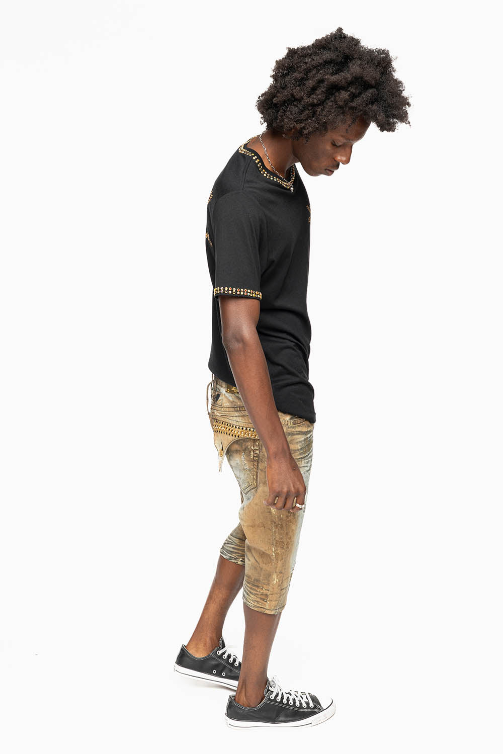 MENS SHORT WITH FLAP POCKETS IN TREVOR BROKEN REPAIRED WASH WITH CRYSTALS