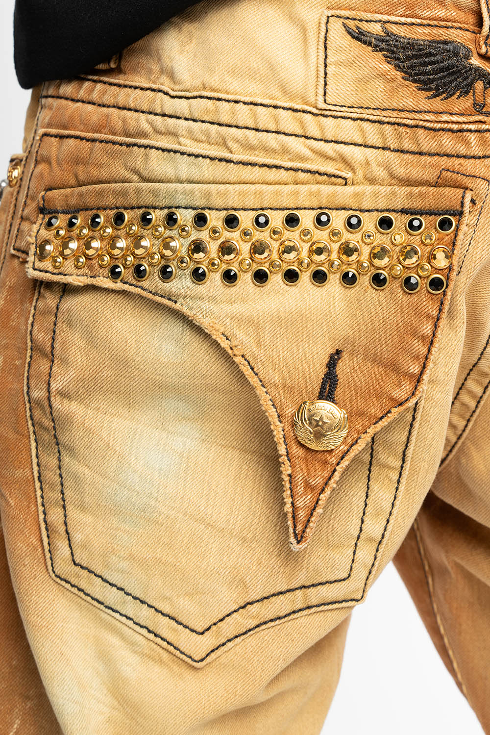 MENS SHORT WITH FLAP POCKETS IN 4D LIGHT PERU BROKEN WASH WITH CRYSTALS