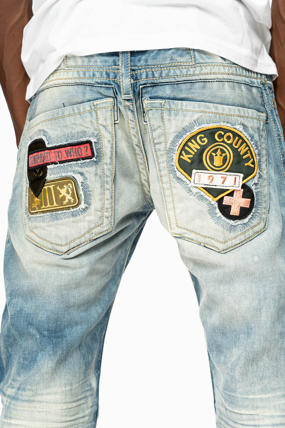 CLASSIC 5 POCKET STRAIGHT LEG JEANS LIMITED EDITION IN AQUARAMA WASH WITH PATCH