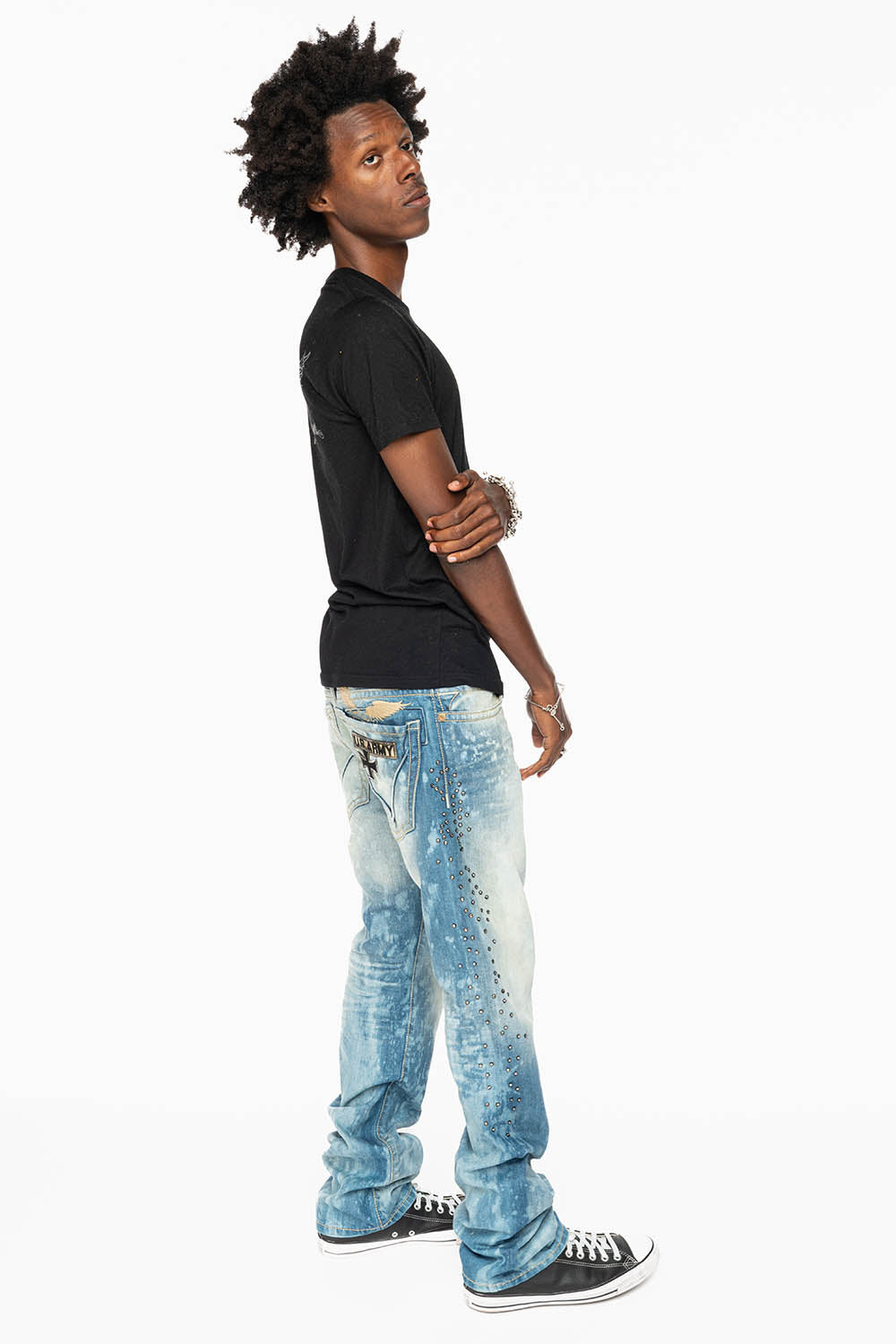 STRAIGHT CUT JEANS IN AQUARAMA WASH EMBELLISHED WITH CRYSTALS AND PATCHES
