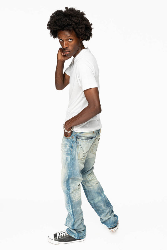 STRAIGHT CUT JEANS LIMITED EDITION IN AQUARAMA WASH EMBELLISHED WITH  CRYSTALS AND ROBINS WING EMBROIDERY