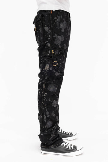 MENS PREDATOR CARGO PANTS IN BLACK RESURRECTION WASH