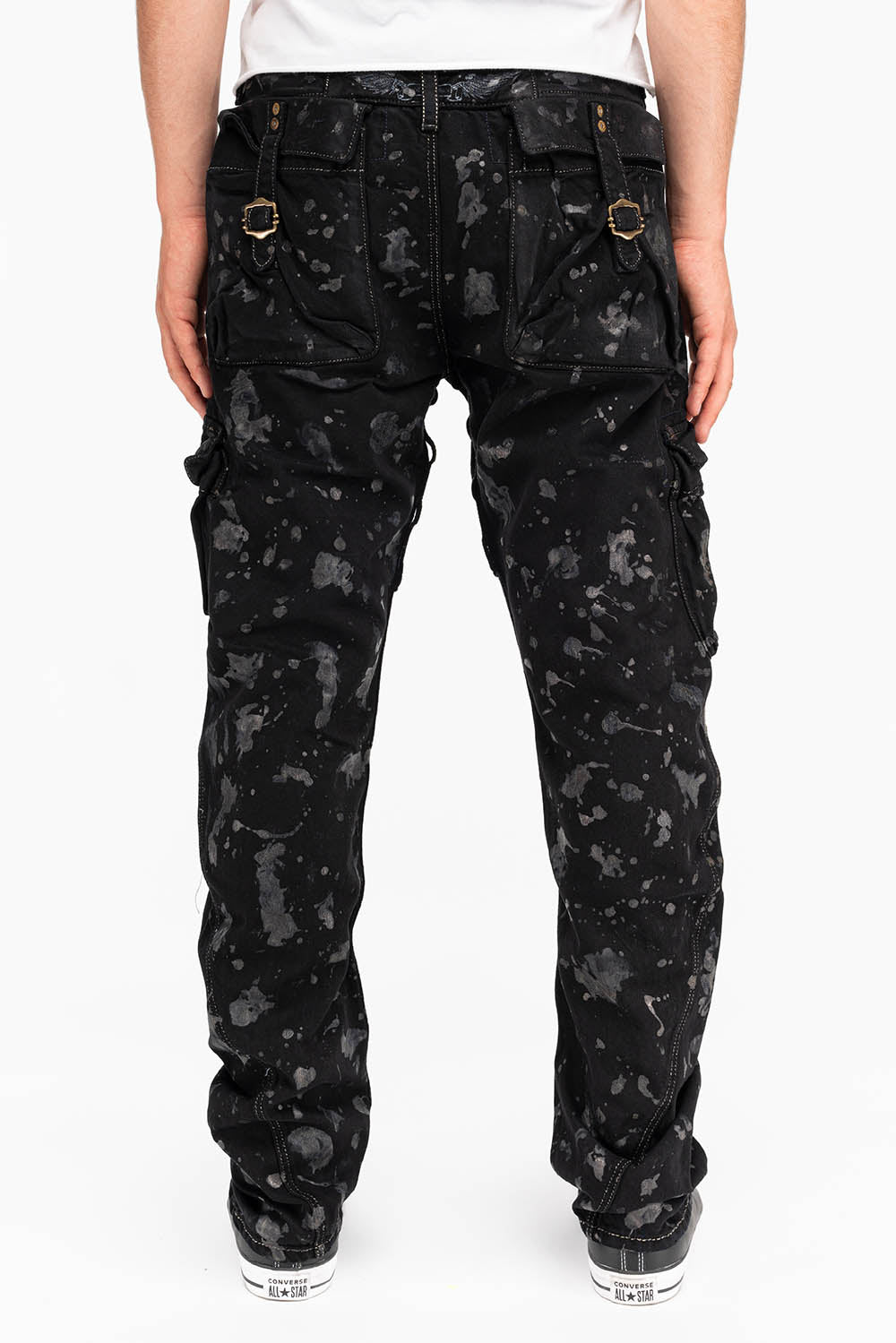 MENS PREDATOR CARGO PANTS IN BLACK RESURRECTION WASH