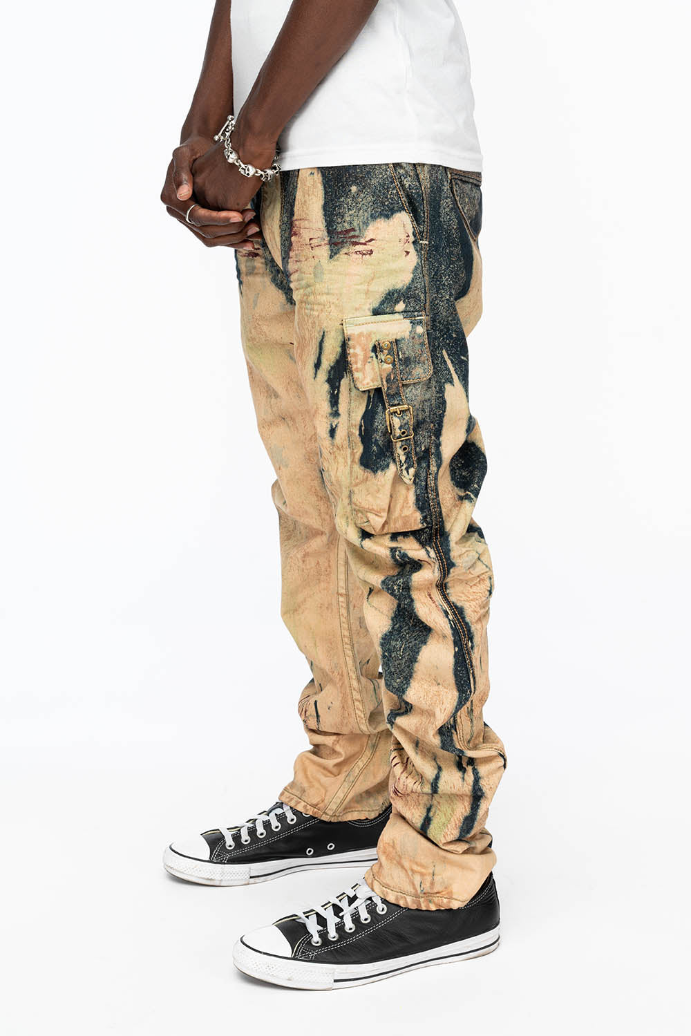 MENS TECHNIQUE CARGO PANTS IN GRAFFITI WASH