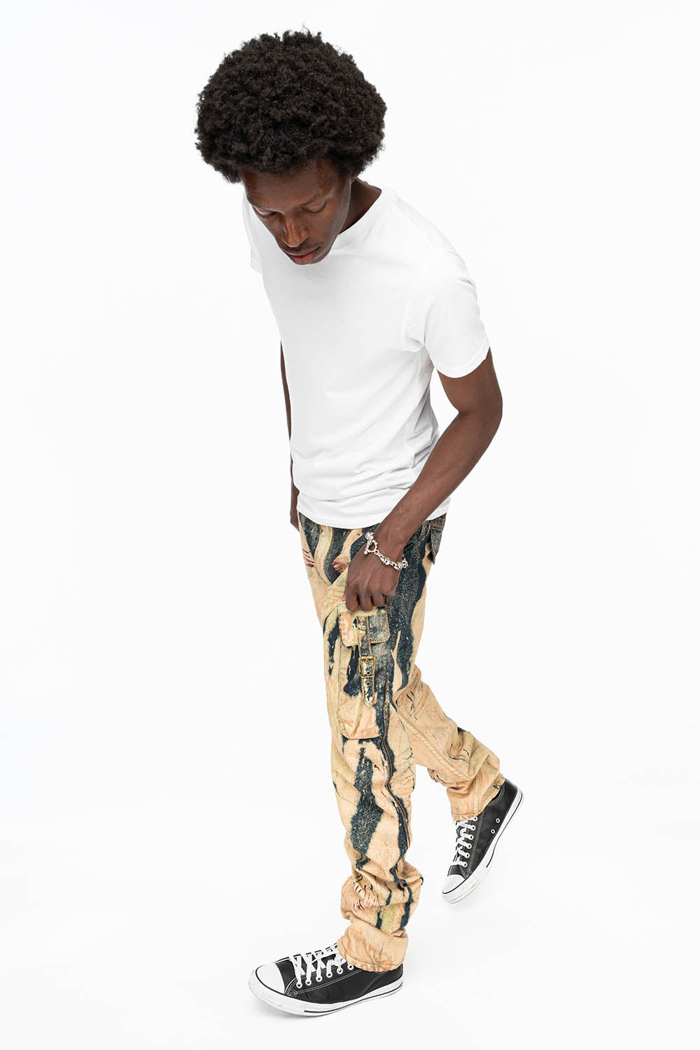 MENS TECHNIQUE CARGO PANTS IN GRAFFITI WASH