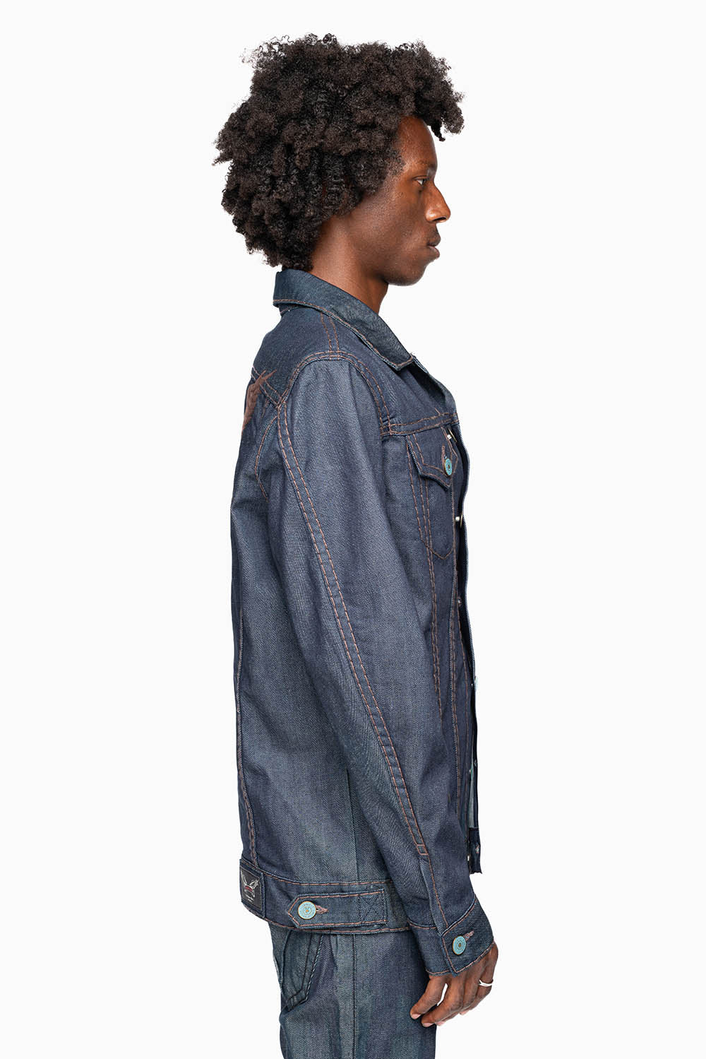 MEN’S CLASSIC RAW  DENIM  JEAN JKT WITH HEAVY BROWN CONTRAST STITCHING AND ROBIN’S WING LOGO EMBROIDERY