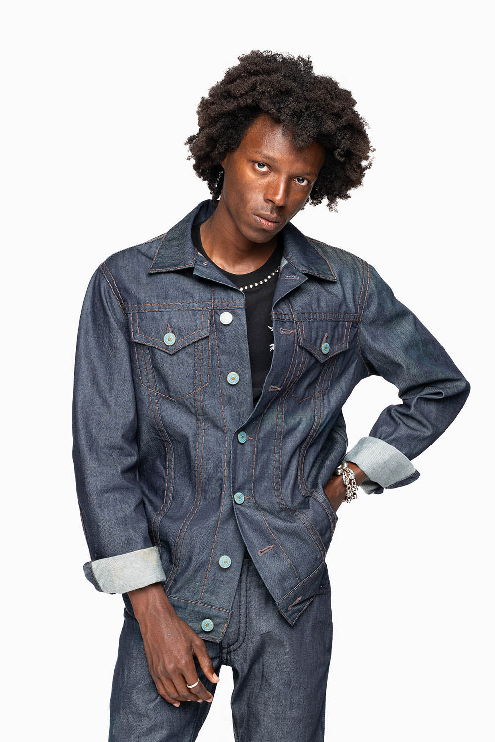 MEN’S CLASSIC RAW  DENIM  JEAN JKT WITH HEAVY BROWN CONTRAST STITCHING AND ROBIN’S WING LOGO EMBROIDERY