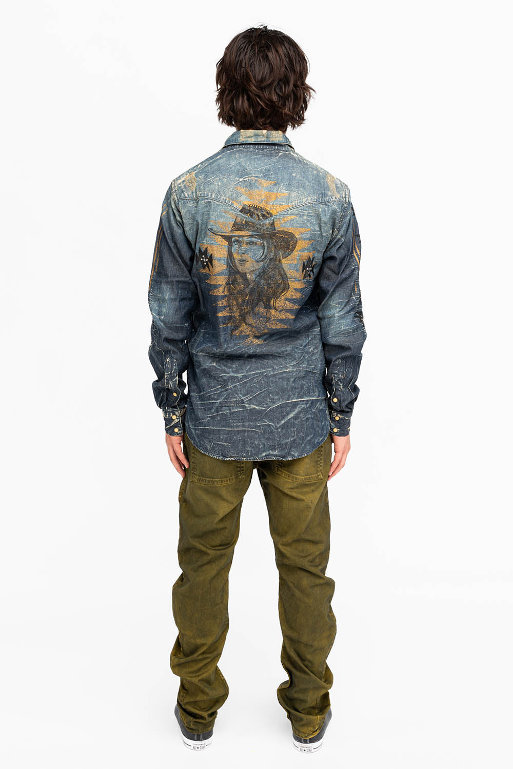 WESTERN STYLE MENS DENIM SHIRT WITH CRYSTALS