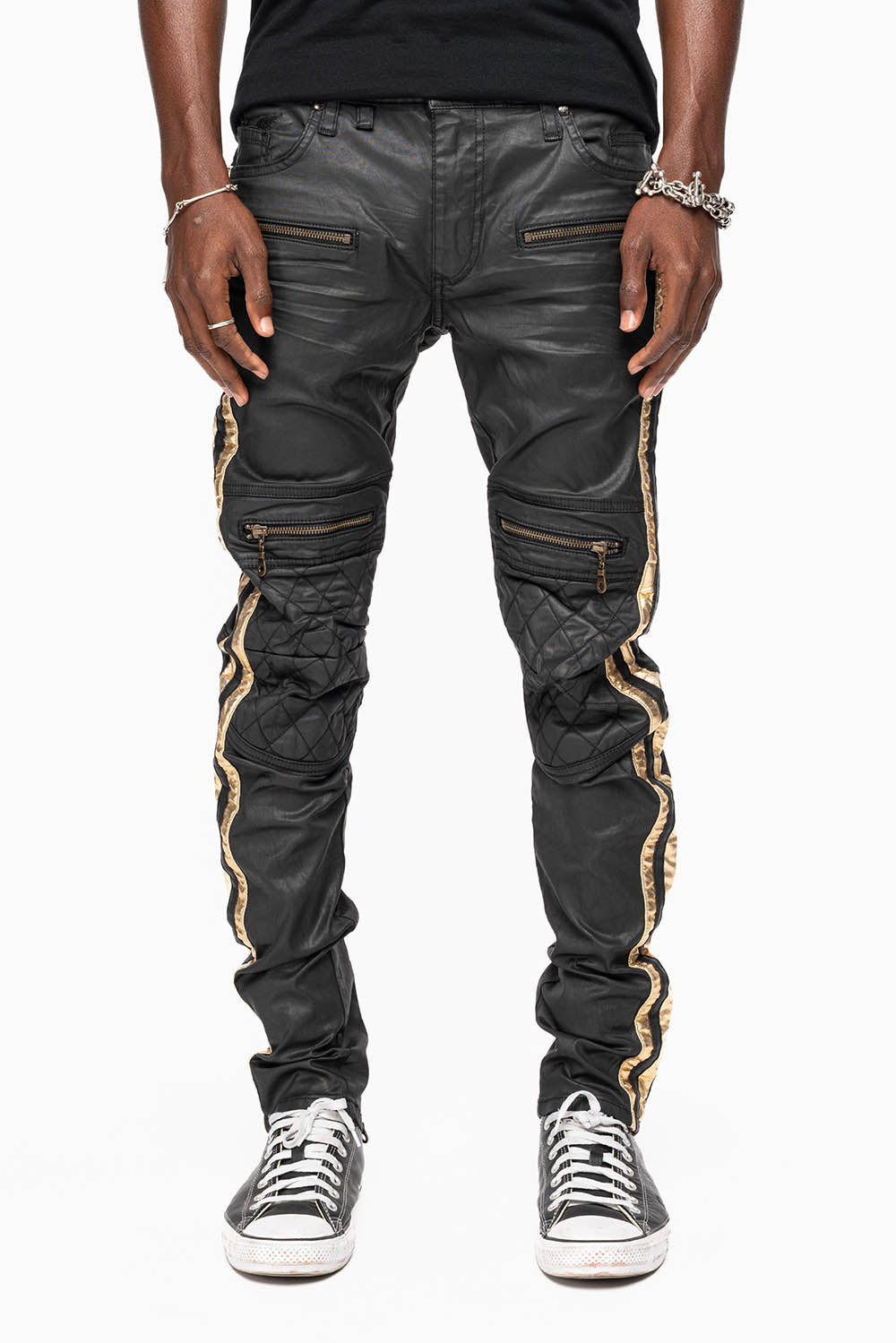 MENS BIKER JEANS IN BLK DY FABRIC WITH GOLD STRIPES