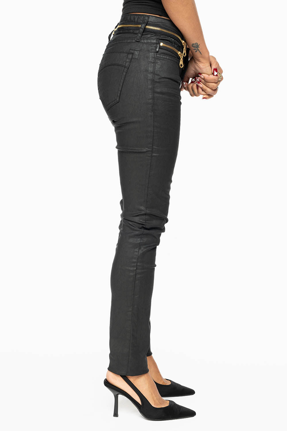 ROBIN’S NEW ZIPPER SKINNY JEANS IN DY BLACK WITH TONAL EMBROIDERY