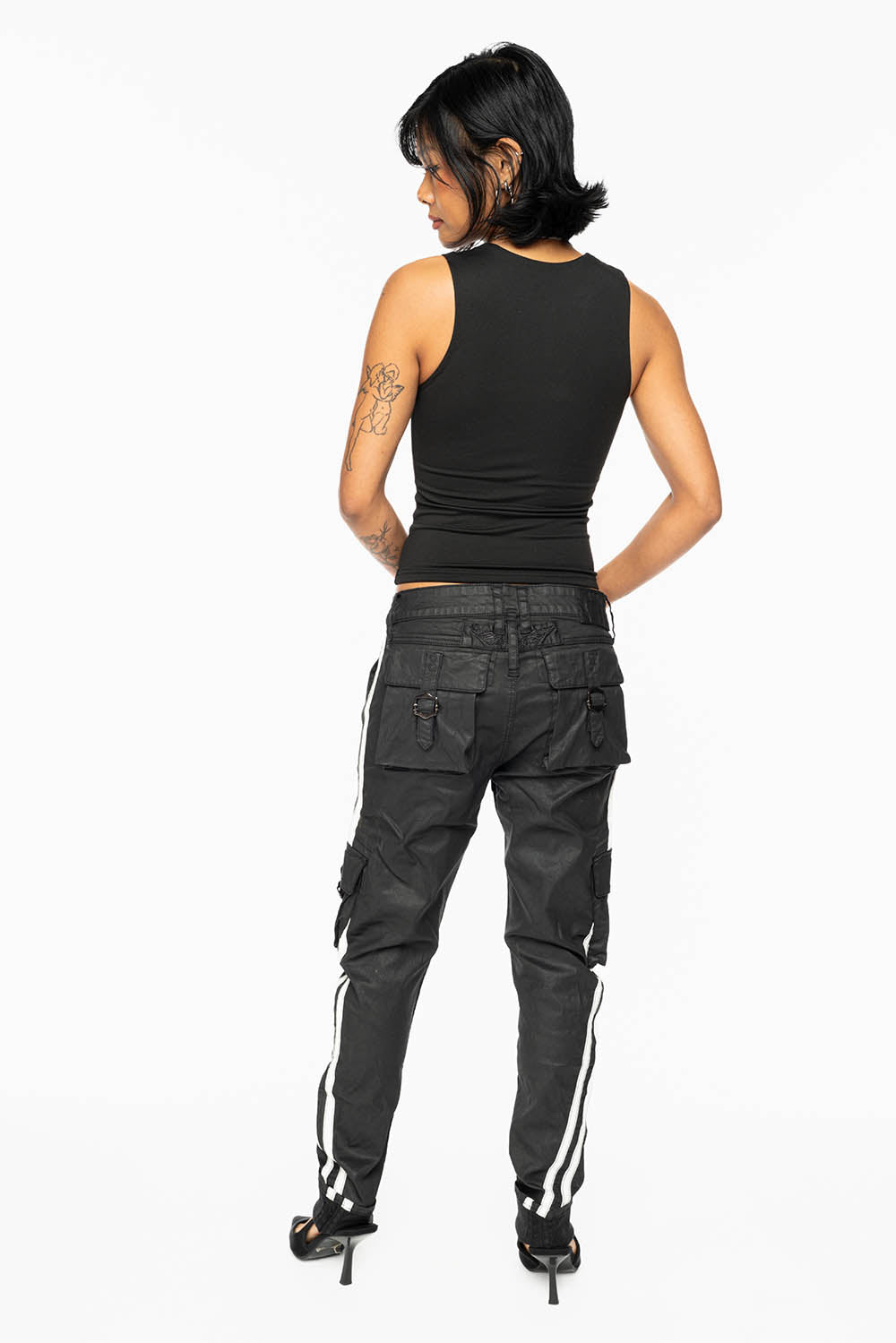 PREDATOR WOMENS SPORTY CARGO PANTS IN DY BLACK WITH TONAL EMBROIDERY AND SIDE STRIPE