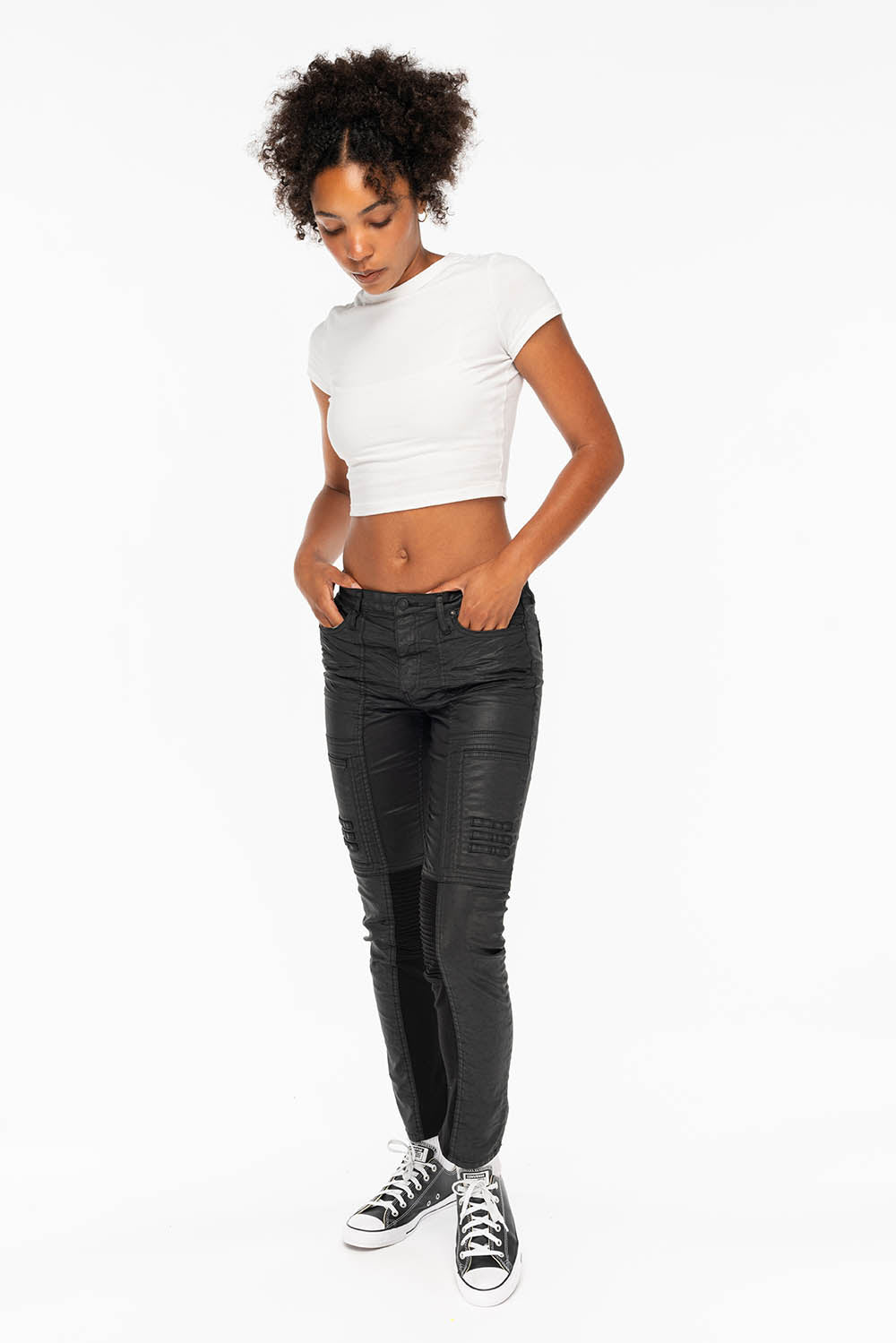 ROBIN'S WOMENS SKINNY MOTO DY FABRIC JEANS IN BLACK