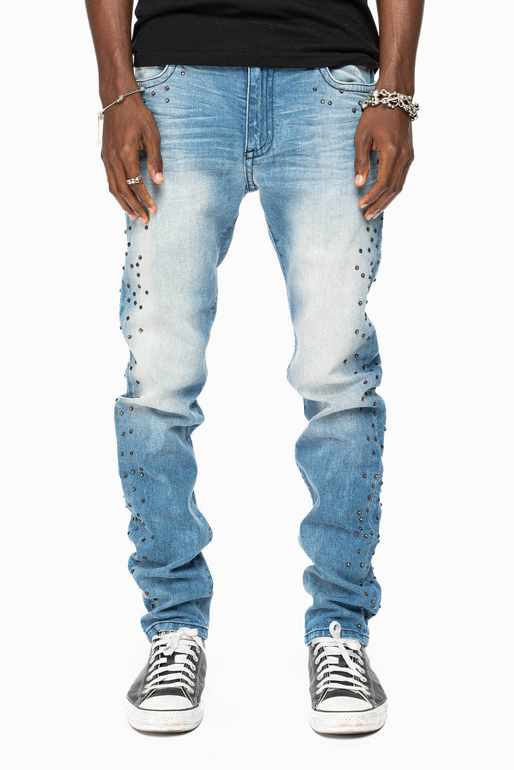 SKINNY JEAN IN BLUE 5D LIGHT WASH EMBELLISHED SIDE LEGS WITH