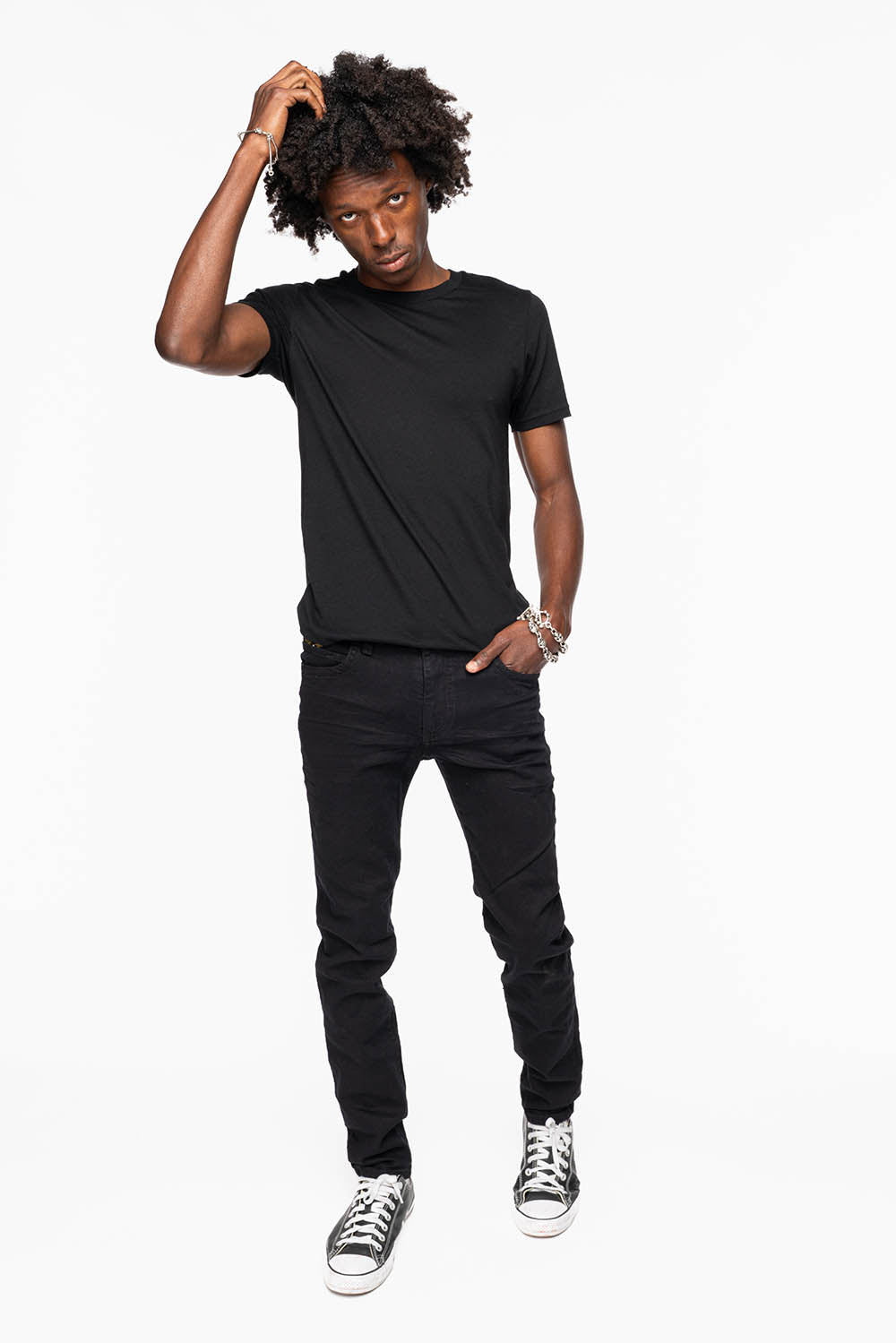 MENS SKINNY JEANS IN PURE BLK WASH WITH GOLD WING EMBROIDERY