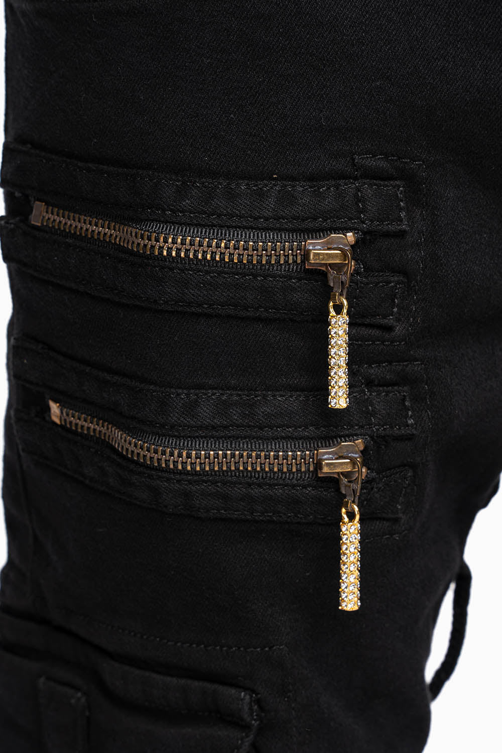 MEN’S  MILITARY STYLE CARGO MOTO- ZIP JEANS IN PURE BLACK