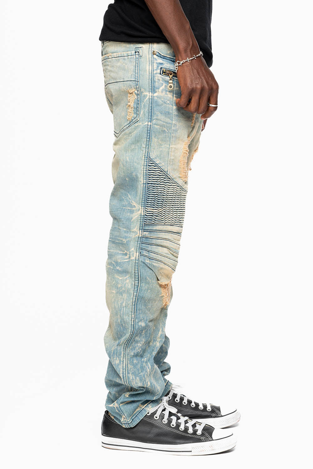 MENS BIKER JEANS IN 5D LIGHT  BROKEN  BACKING WASH