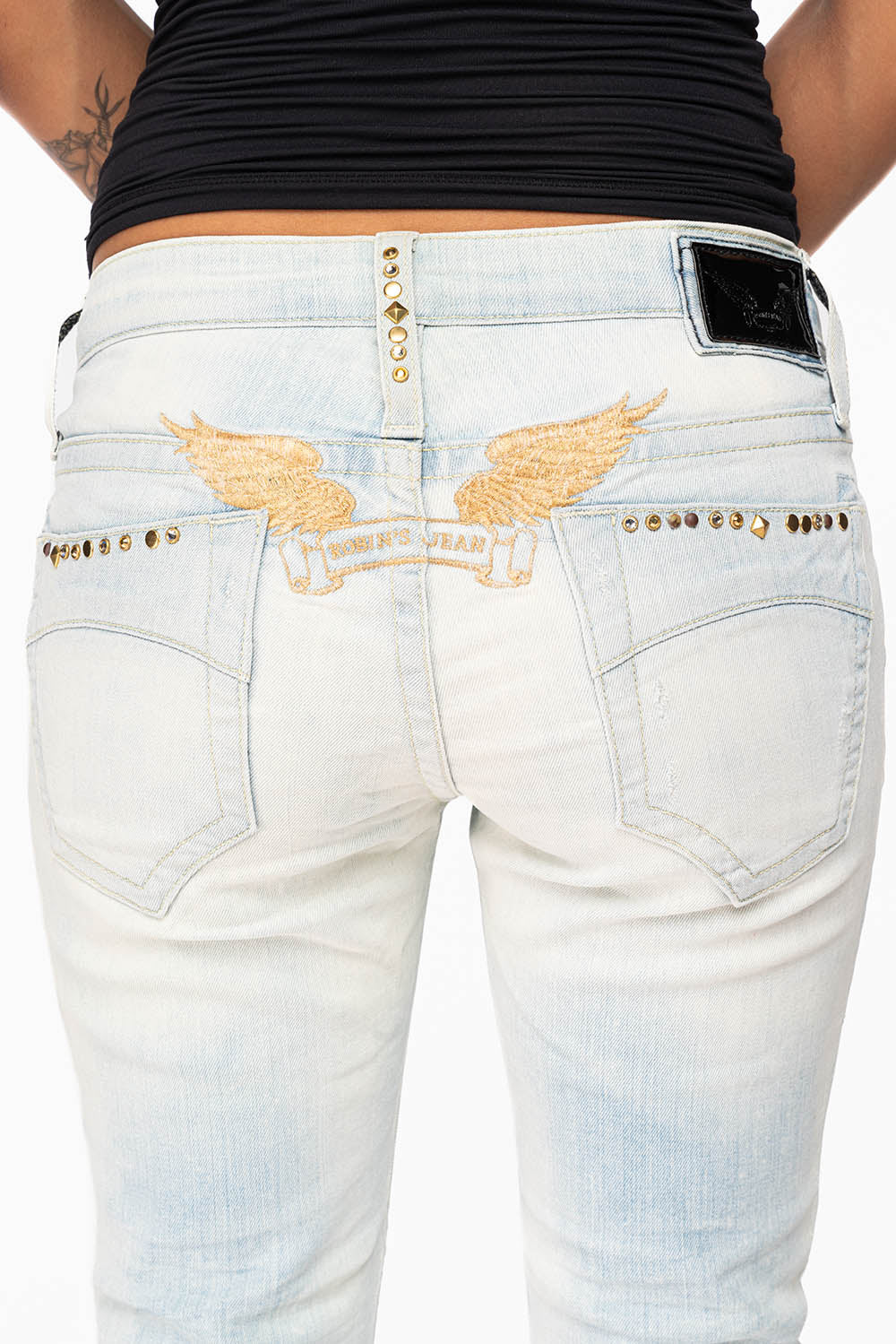 WOMENS RIPPED SKINNY CAPRI PANTS IN NICOLE LIGHT BROKEN REPAIRED WASH WITH STUDS AND CRYSTALS