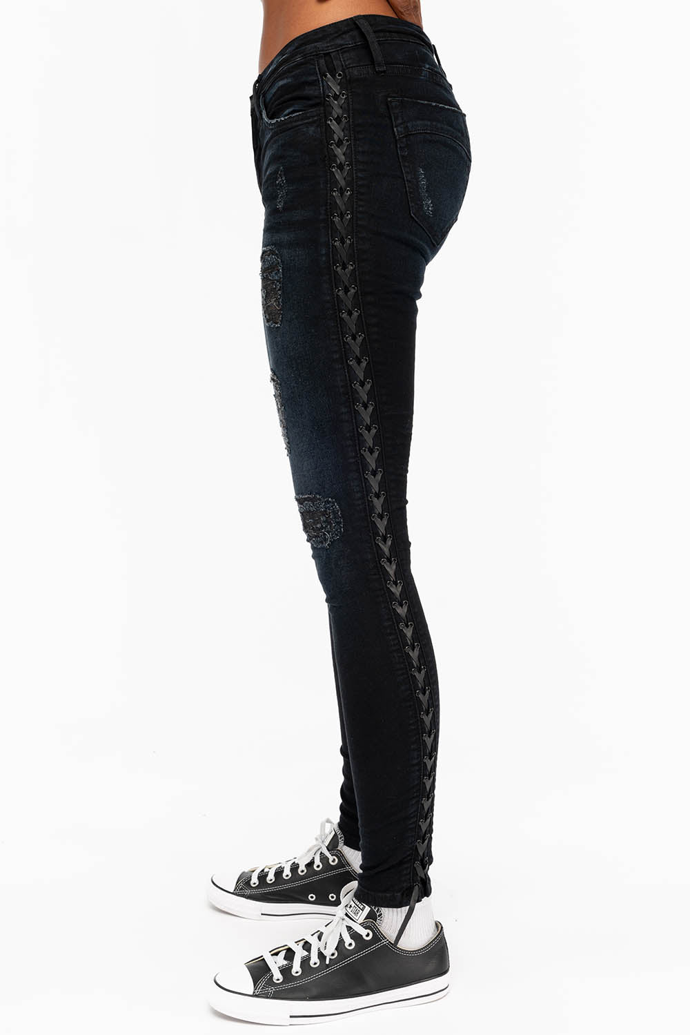 ROBIN'S WOMENS SKINNY MOTO JEANS IN F_D UP BLACK