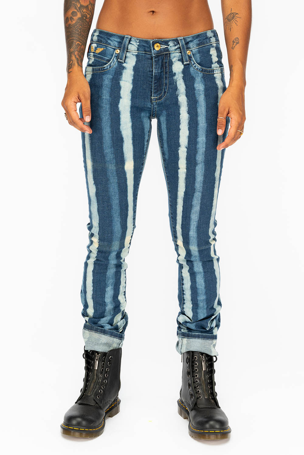 MARILYN LOW RISE WOMENS STRAIGHT LEG JEANS IN PRISONER WASH