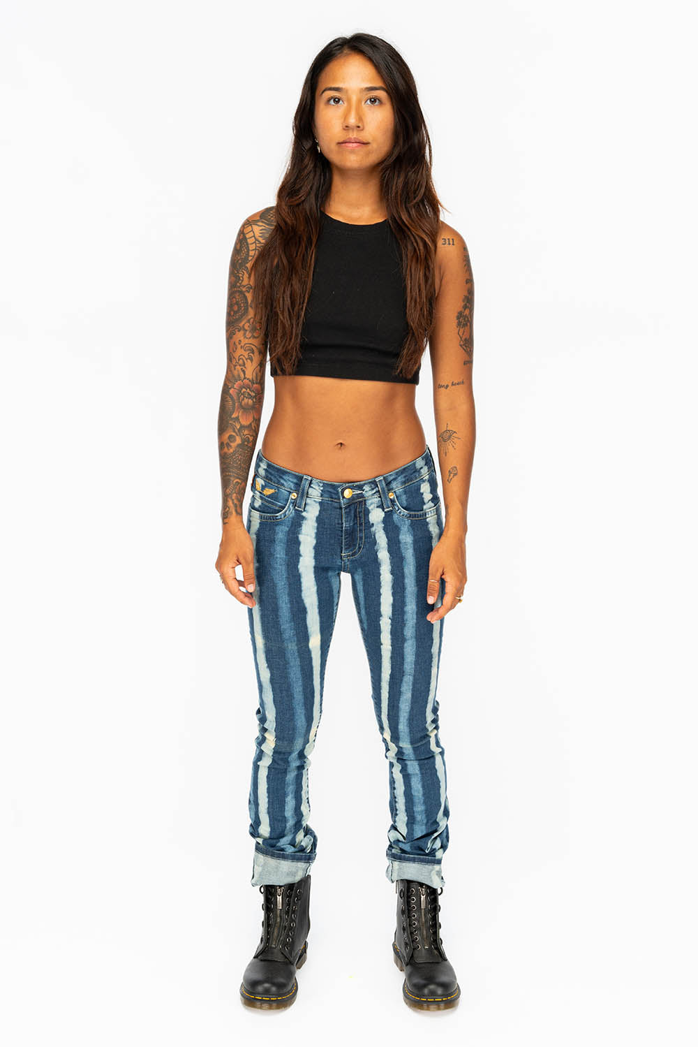 MARILYN LOW RISE WOMENS STRAIGHT LEG JEANS IN PRISONER WASH