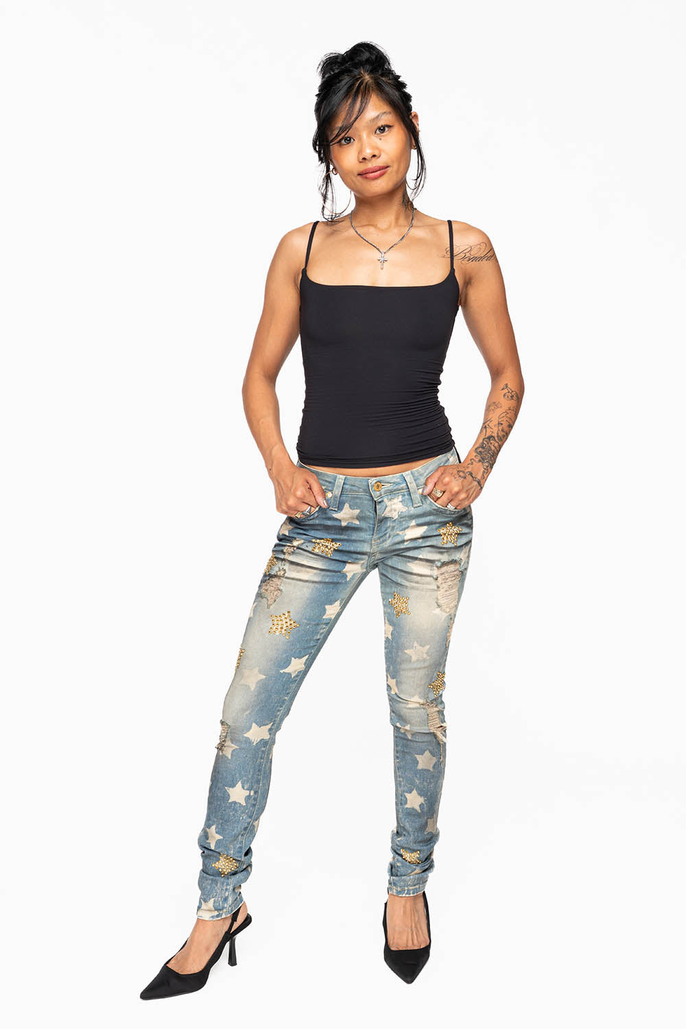 MARILYN WOMENS SKINNY PATRICE 3D DRK BROKEN WASH EMBELLISHED WITH CRYSTALS