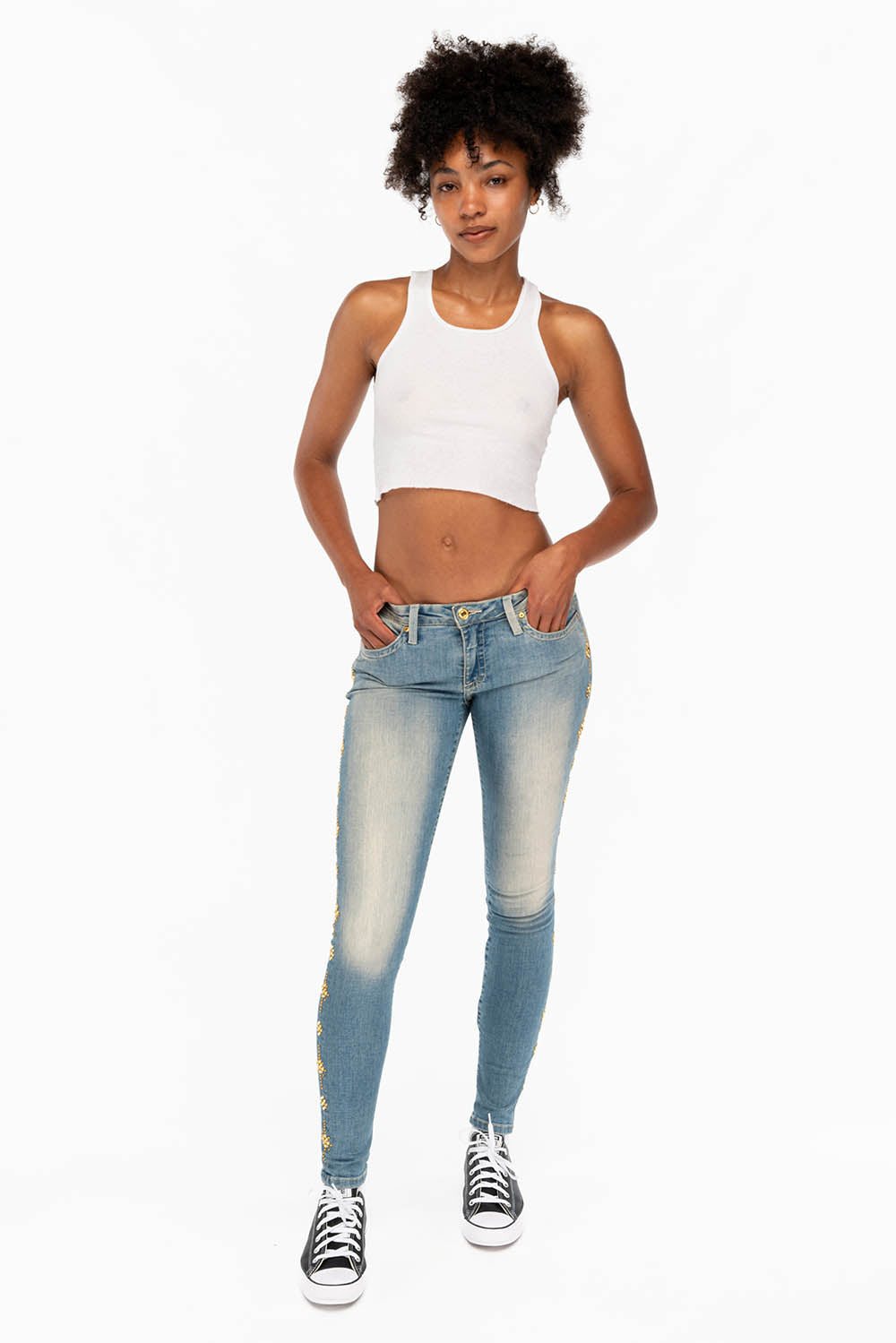 WOMENS SKINNY JEANS IN MAORIE LIGHT WITH CRYSTALS